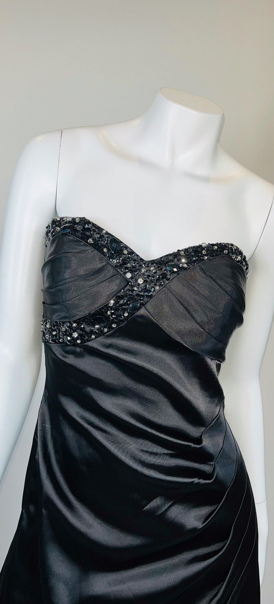 Queen B At Honey Black Strapless Long Dress with Train